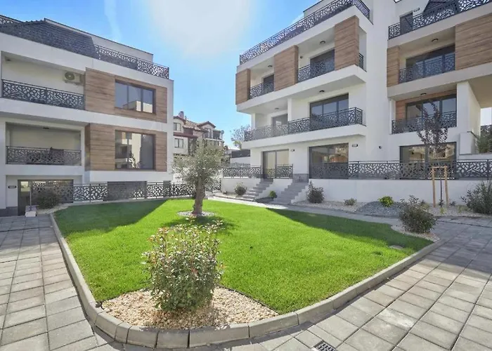 Bamboo Studio- Sozopol